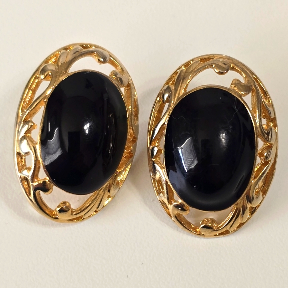 Vintage 1980s Gold-tone and Black Post Earrings